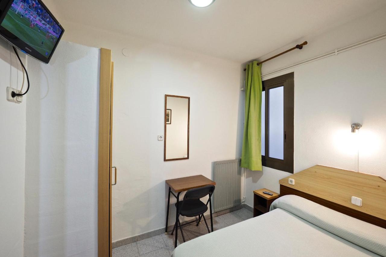 Hostal Ballestero Barcelona Exterior foto